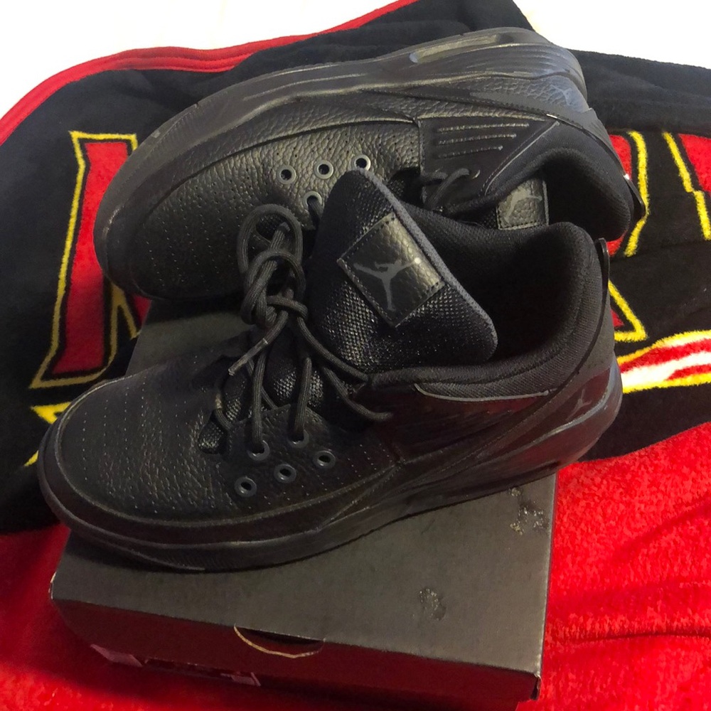 Jordan Max Aura 7y